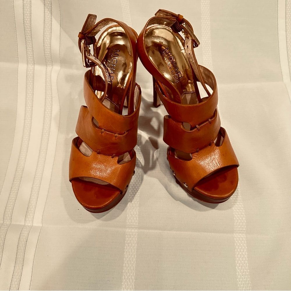 Michael Kors Heels Size 7